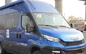 長軸高頂大空間，內飾復古奢華，佳樂進口依維柯B型房車