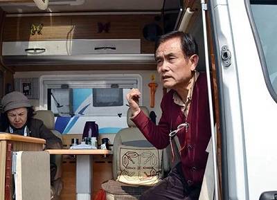 一輛進口依維柯房車，一個愛人，到哪都是家！