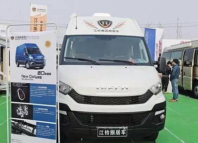 內飾溫馨高檔，江鈴進口依維柯B型房車