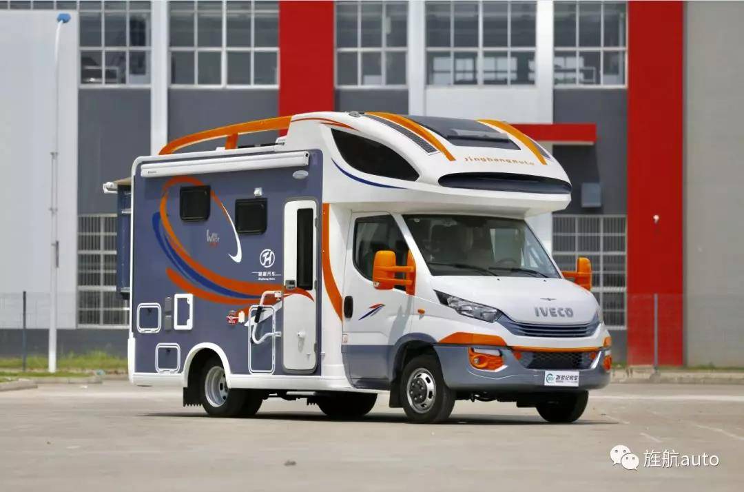 97.99萬的進口依維柯房車長啥樣？旌航巍浩591-IV雙拓展實拍！